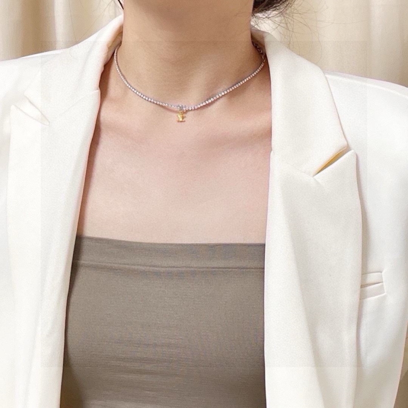 Ce1i*e necklaces